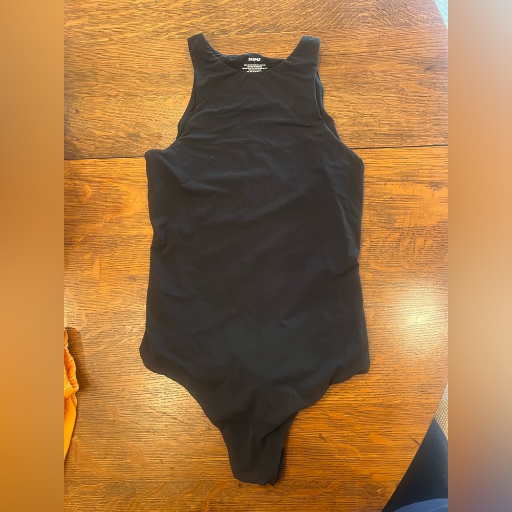 SKIMS Bodysuit